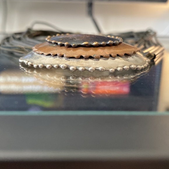 Vintage circular mixed metal oversized statement necklace - Picture 3 of 5